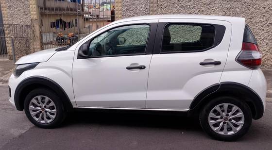 FIAT MOBI 1.0 EVO FLEX LIKE. MANUAL